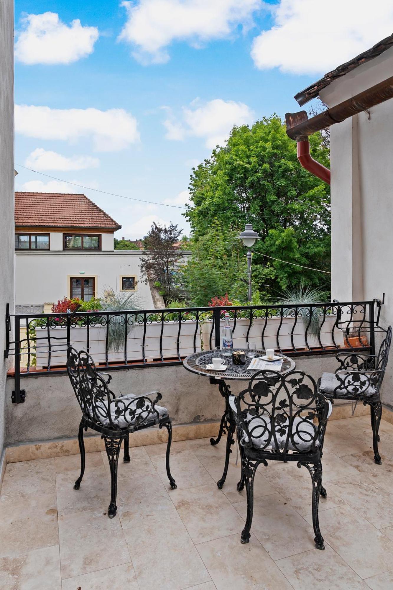 Gela'S Terrace Apartment Σίμπιου Εξωτερικό φωτογραφία